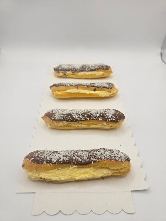DeluxeDesserts - Eclair